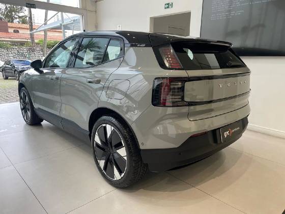 VOLVO EX30 69 KW ELÉTRICO ULTRA VOLVO EX30 69 KW ELÉTRICO ULTRA